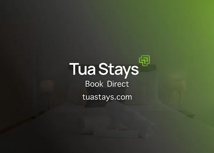 아파트 High Street Hideaway, Private Entrance, Parking